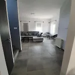 Tiszavirag Ueduelohaz Tatil Evi *