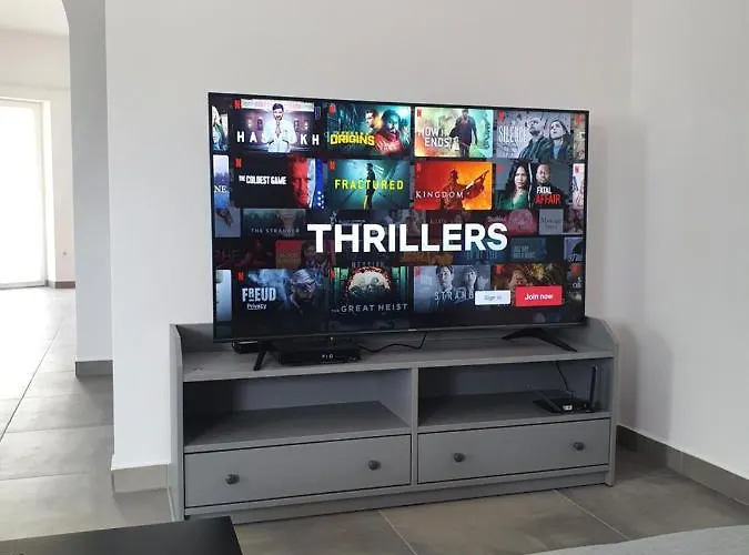 Tiszavirag Ueduelohaz * Kisköre