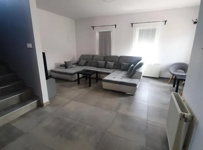 Prázdninový dům Tiszavirag Ueduelohaz *