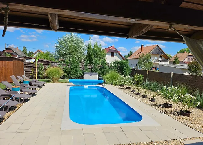 Prázdninový dům Tiszavirag Ueduelohaz *